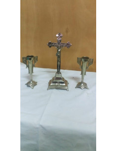 JUEGO CRUZ Y PORTAVELAS