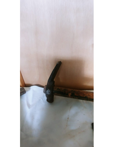 PICA Y MARTILLOS ANTIGUOS