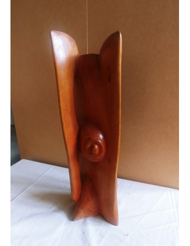 ESCULTURA DE MADERA