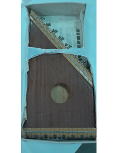 GUITARRA-ARPA ANTIGUA 2