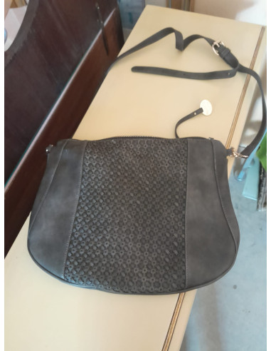 BOLSO GRIS OSCURO
