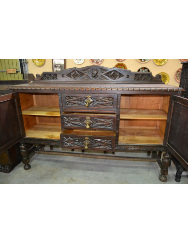 APARADOR TALLADO ESTILO RENACIMIENTO